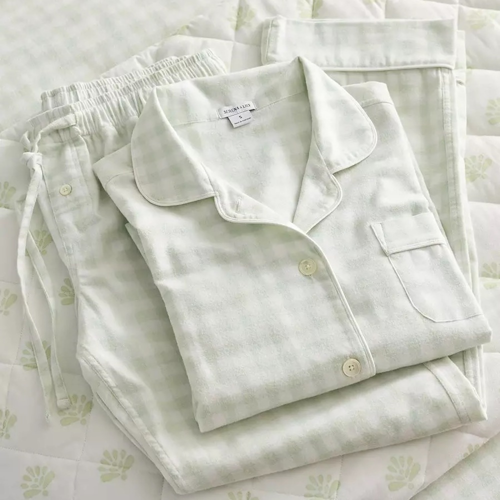 Serena & Lily Belvedere Flannel Pajamas in Pistachio Gingham - Picture 2 of 4